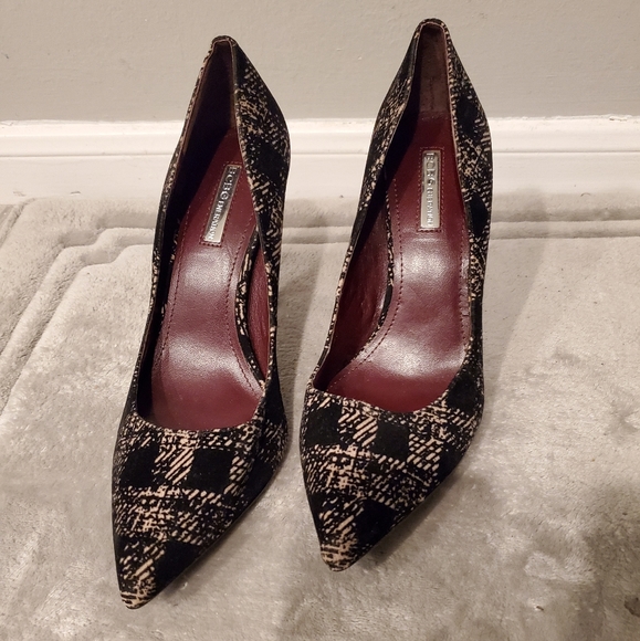 BCBGeneration Shoes - New Bcbgeneration  Tressure pumps